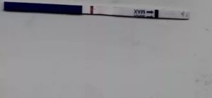 Тест на беременность, размытая полоска