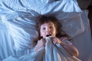 Ребёнок панически боится описаться во сне